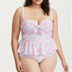 Torrid mermaid peplum tankini size 2